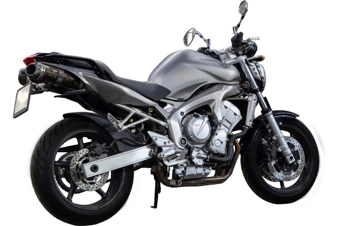 Аренда мотоцикла Yamaha FZS600N 2005 в Москве от HulkMoto.ru от 5000 ₽